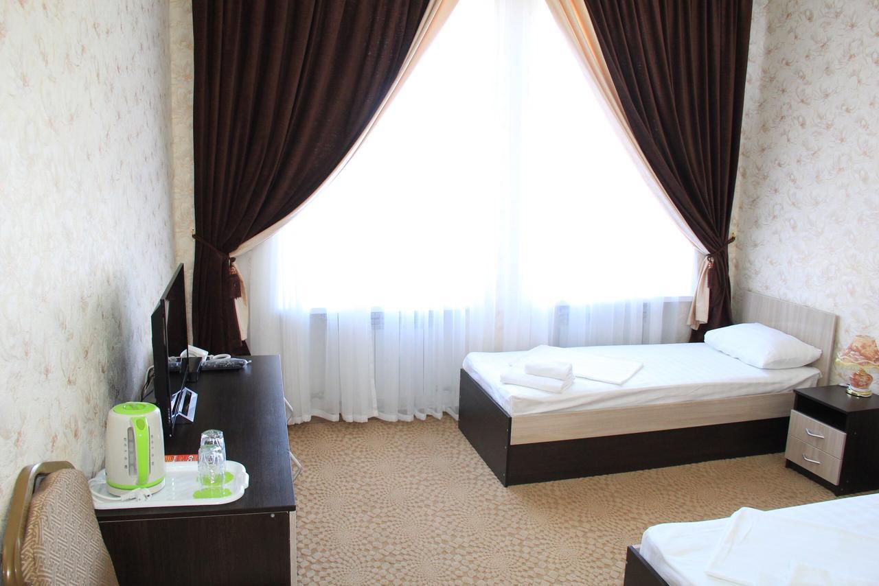 Hotel "Aishadeluxe" 타라즈 외부 사진