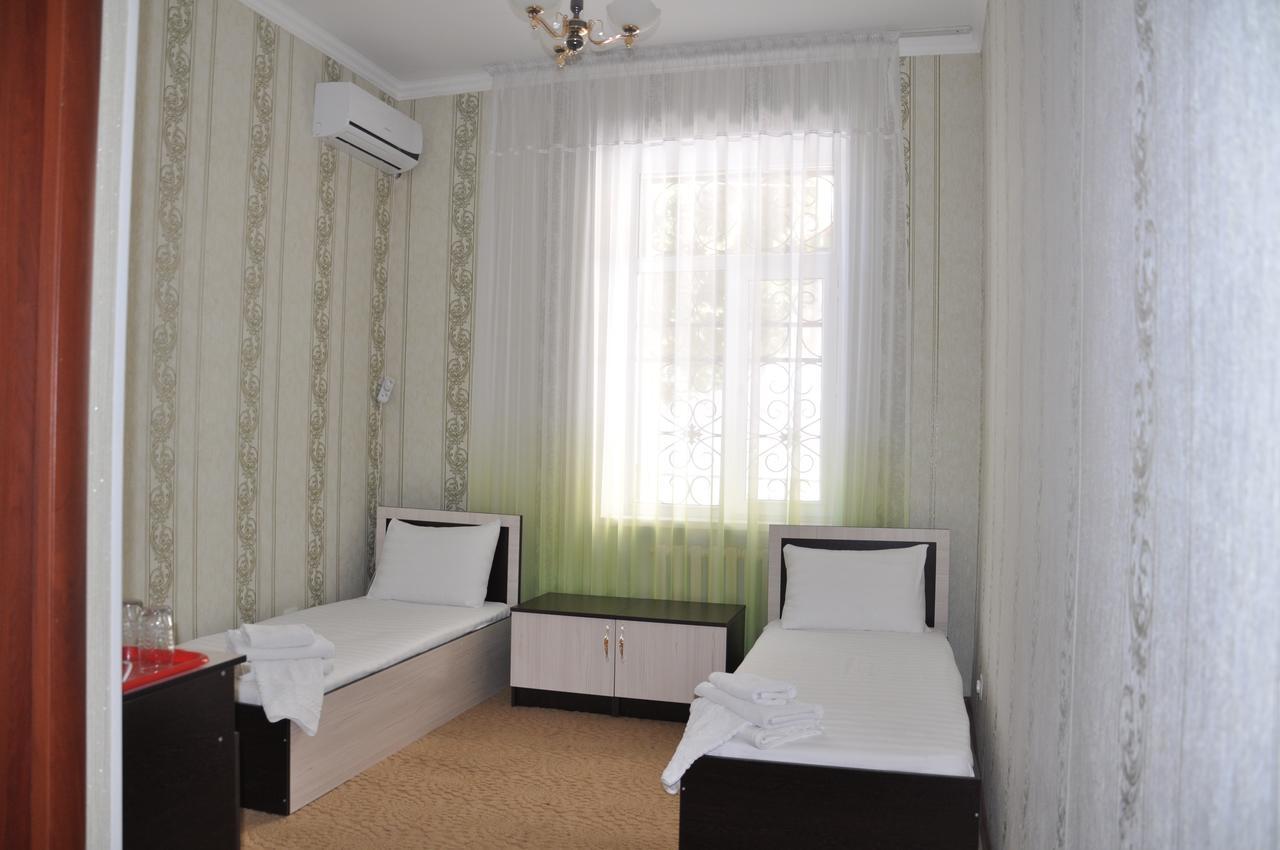 Hotel "Aishadeluxe" 타라즈 외부 사진